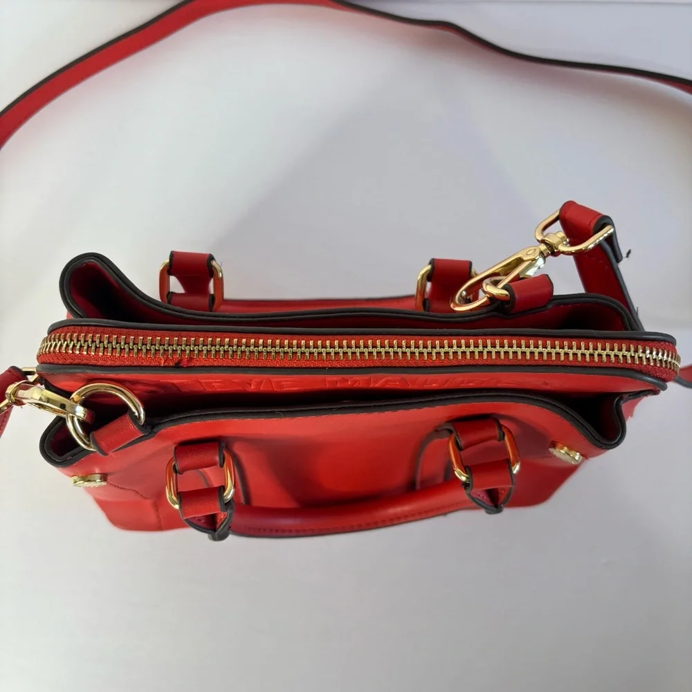 Steve Madden Satchel Messenger Crossbody Bag Crimson Red PU Leather Gold‎ Accent